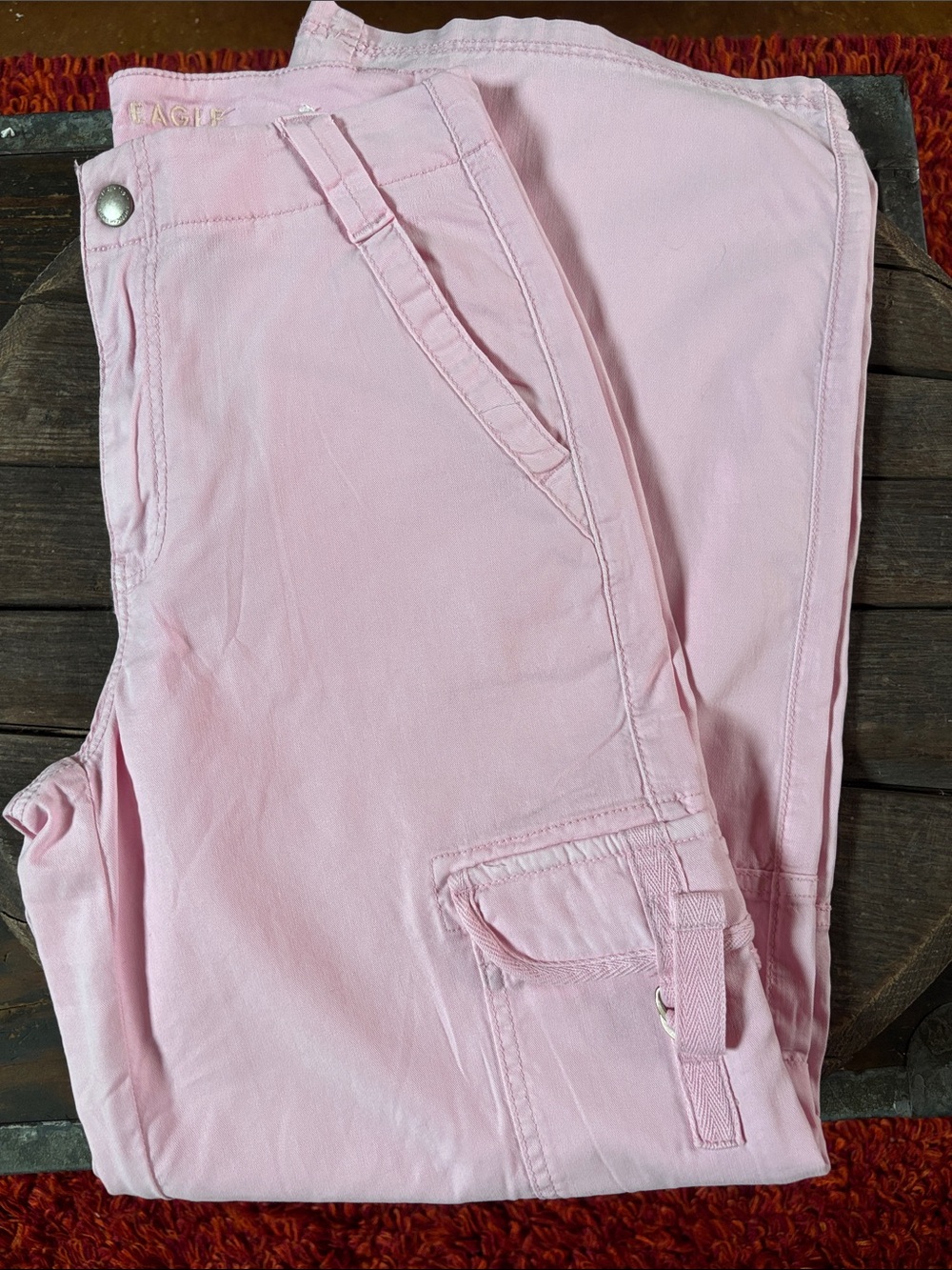 American Eagle Women’s Pink Cargo Pants